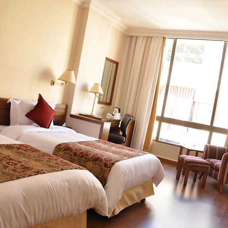 Orient Prince Hotel Бейрут Екстериор снимка