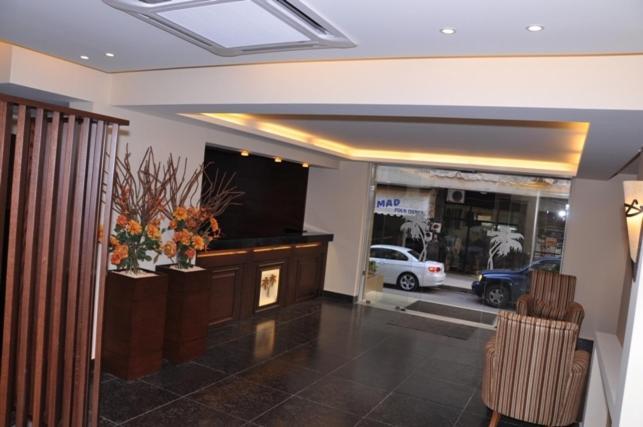 Orient Prince Hotel Бейрут Екстериор снимка