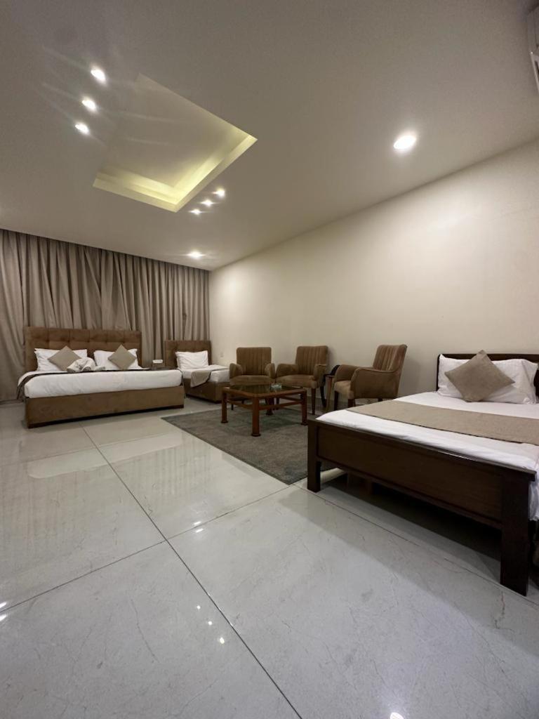 Orient Prince Hotel Бейрут Екстериор снимка