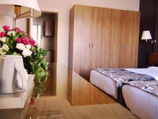 Orient Prince Hotel Бейрут Стая снимка