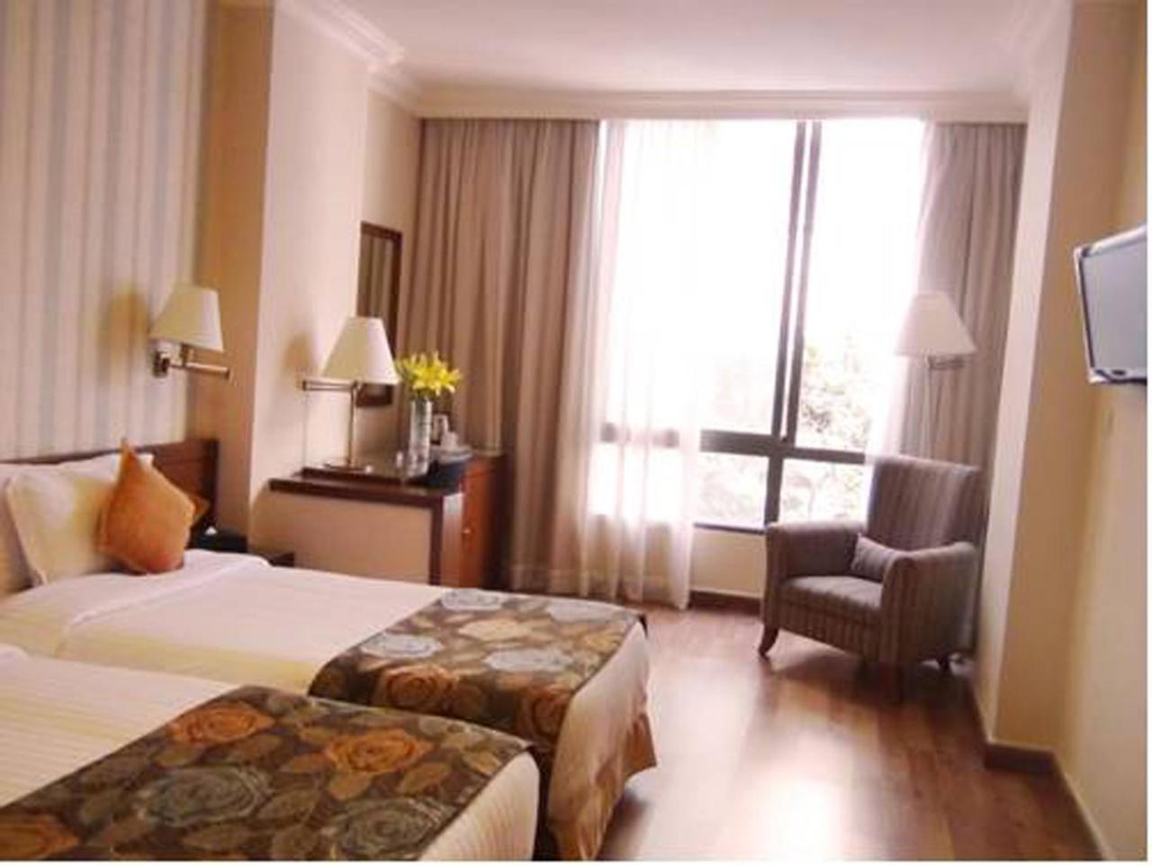 Orient Prince Hotel Бейрут Екстериор снимка